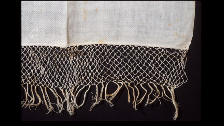 Towel. Northeastern USA. 1800-1820. Linen with netted fringe. 989.294.9 Gift of Mr. Bernard Radley.
