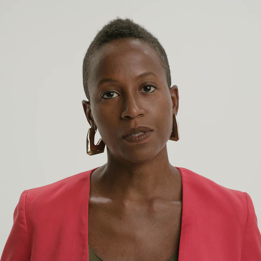 Simone.