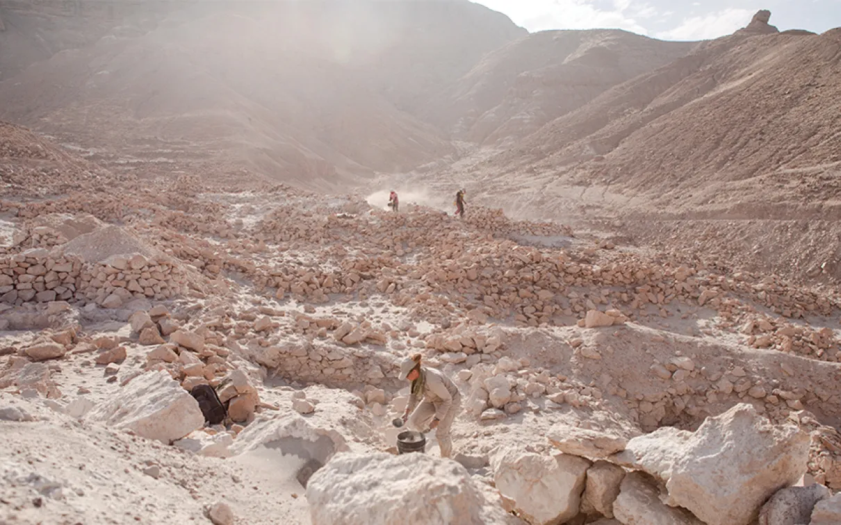 Excavation de Quilcapampa dans la vallée de Sihuas, au sud du Pérou. Photographie de Lisa Milosavljevic.