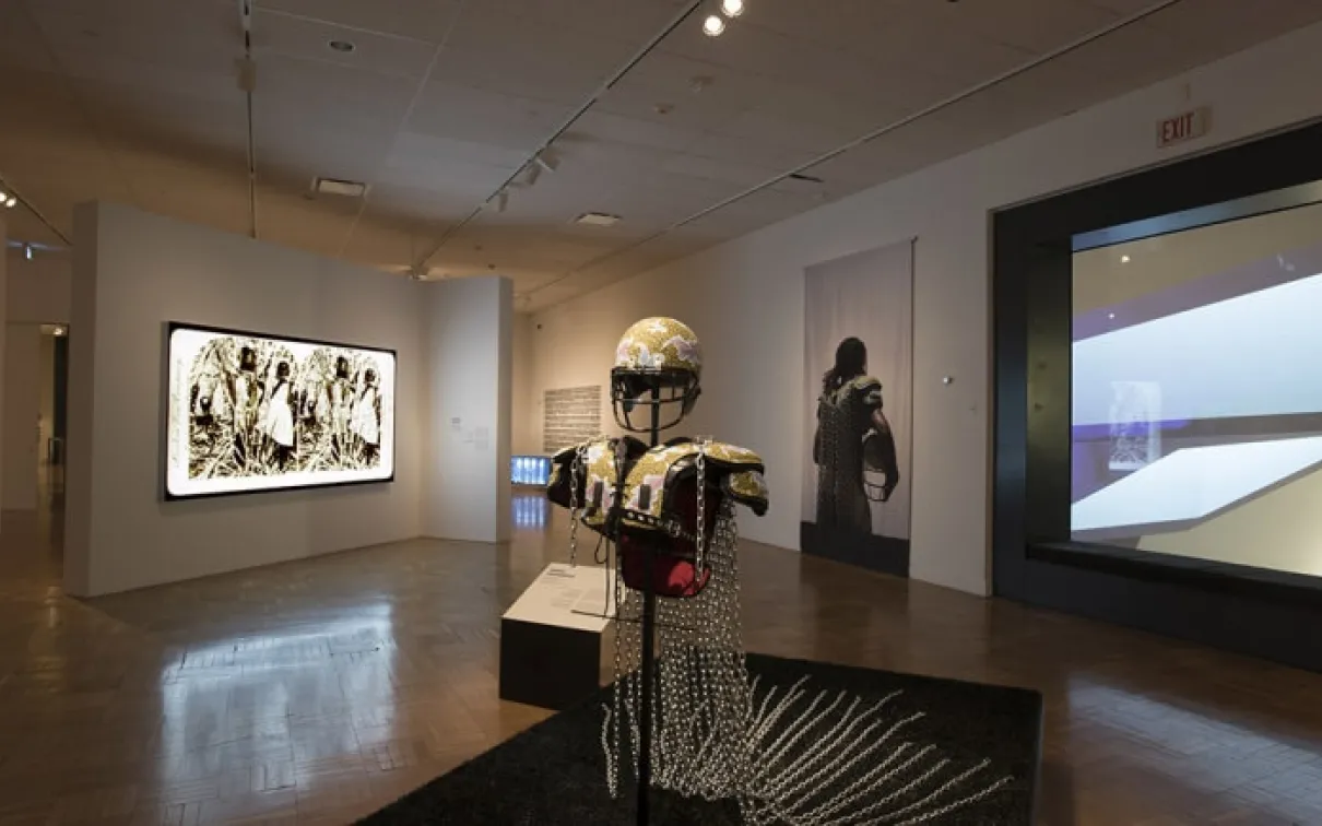 Nous sommes ici : L'art contemporain noir canadien