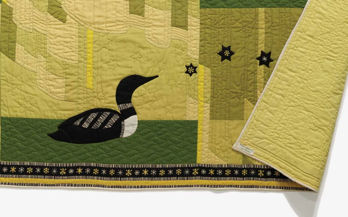 Northern Night (detail), 1955, designed by Ada B. Torrance, sewn by Torrance and members of Simcoe County Arts and Crafts Association, Orillia, Ontario. Cotton tabby textile, pieced, appliqued and embroidered. 956.159.A. Gift of The Star Weekly. Image @ROM.