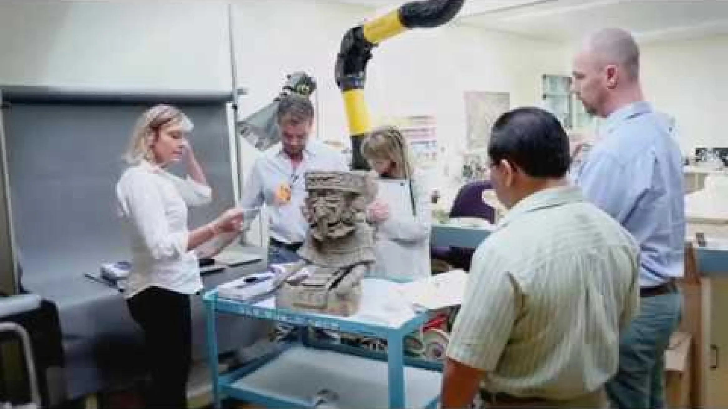 Real Fake: The Story of a Zapotec Urn